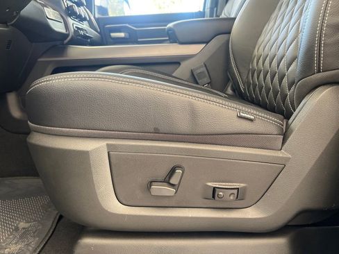 New 2022 RAM 2500 Big Horn w/ Level C Equiment Group image 37