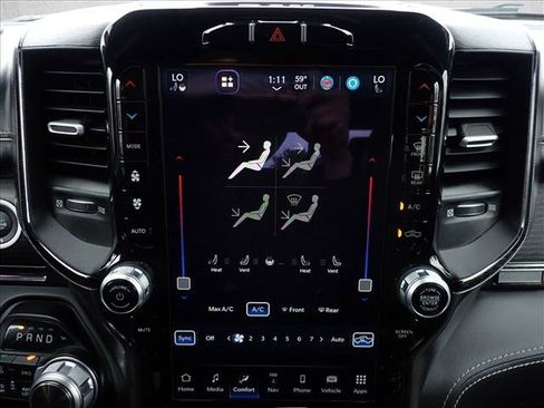 Used 2022 RAM 1500 Limited w/ Body Color Bumper Group AWD/4WD image 18