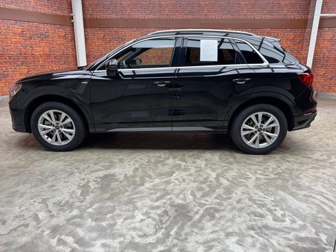 Used 2024 Audi Q3 2.0T Premium image 2