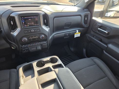 New 2025 Chevrolet Silverado 2500 Custom w/ Custom Value Package image 20