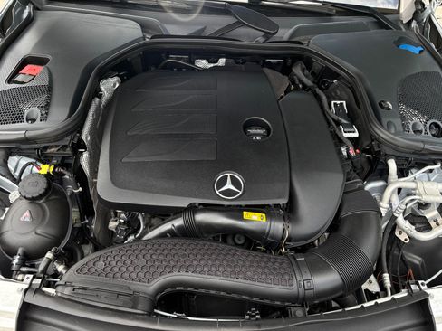 Used 2022 Mercedes-Benz E 350 4MATIC Sedan image 46