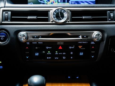 Used 2013 Lexus GS 450h w/ Luxury Pkg RWD image 14