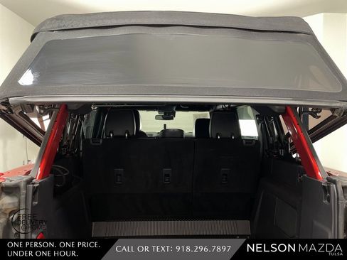 Used 2023 Ford Bronco Badlands image 39