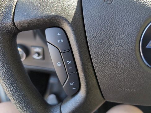 New 2025 Chevrolet Express 2500 w/ Driver Convenience Package image 20