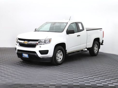 Used 2019 Chevrolet Colorado W/T w/ WT Convenience Package AWD/4WD image 3