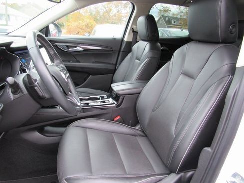 Used 2021 Buick Envision Essence w/ Sport Touring Package image 10