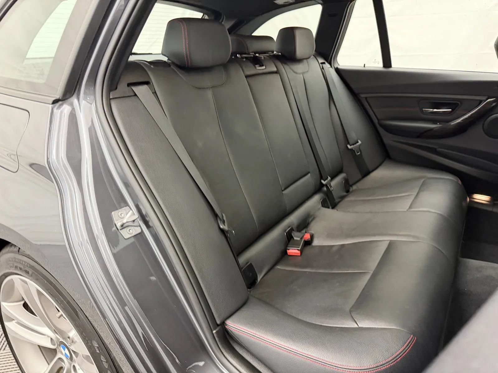 Used 2014 BMW 328i xDrive Wagon AWD/4WD image 21