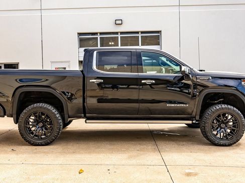 Used 2026 GMC Sierra 1500 Denali Ultimate AWD/4WD image 11