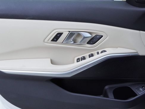 Certified 2024 BMW 330i Sedan RWD image 29