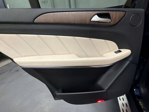 Certified 2019 Mercedes-Benz GLS 63 AMG 4MATIC image 39