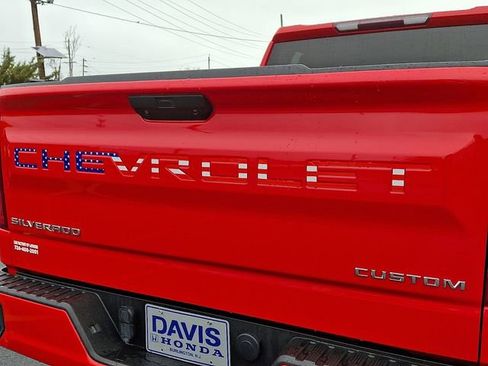 Used 2022 Chevrolet Silverado 1500 Custom image 29