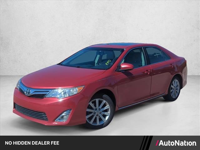 Used 2013 Toyota Camry XLE FWD image 1