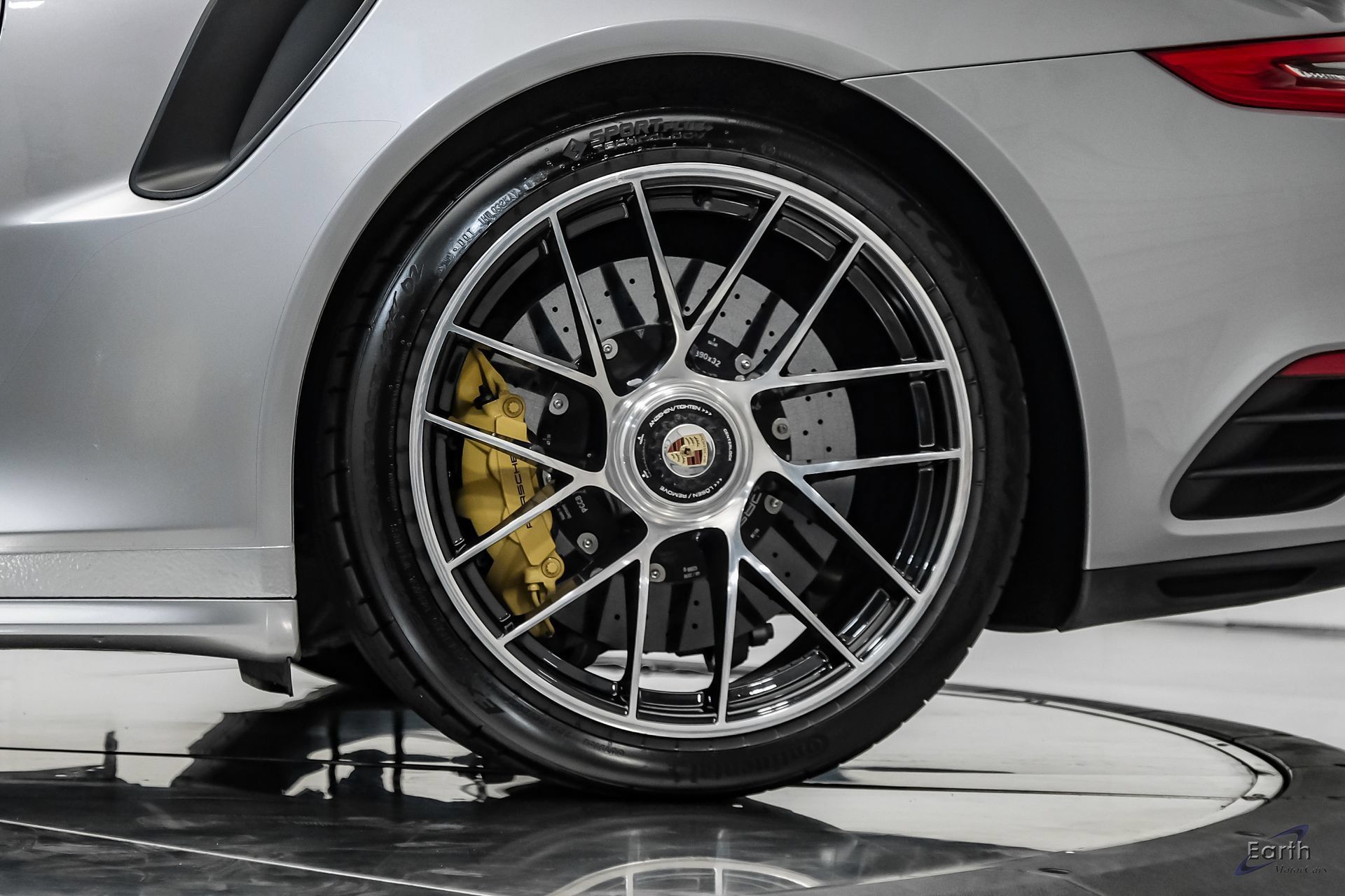 Used 2017 Porsche 911 Turbo S AWD/4WD image 94