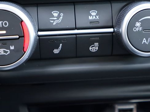 New 2026 Alfa Romeo Giulia AWD image 27