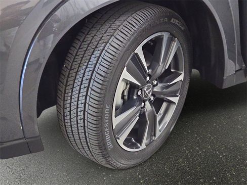 Certified 2025 Lexus UX 300h 300h Premium w/ Accessory Package (Z2) image 36