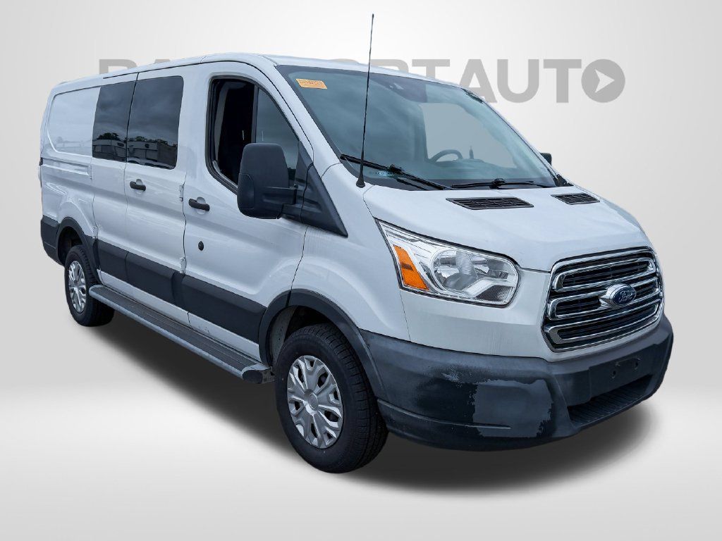 Used 2019 Ford Transit 250 130 Low Roof w/ Exterior Upgrade Package RWD image 2