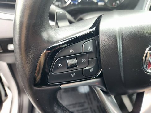 Used 2024 Buick Enclave Premium image 24