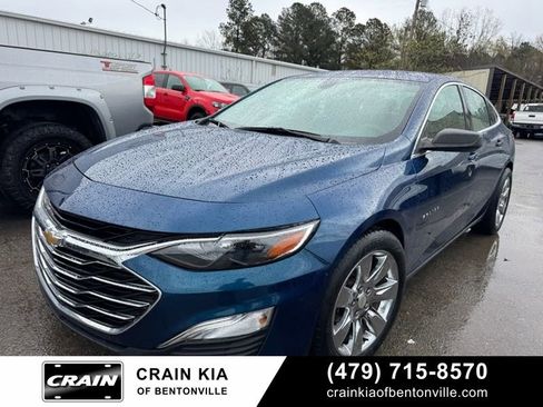 Used 2019 Chevrolet Malibu LS image 1