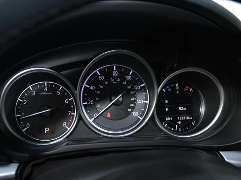 Used 2018 MAZDA CX-5 Touring w/ Preferred Equipment Package image 31