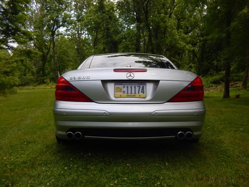 Used 2005 Mercedes-Benz SL 600 w/ AMG Sport Pkg image 10