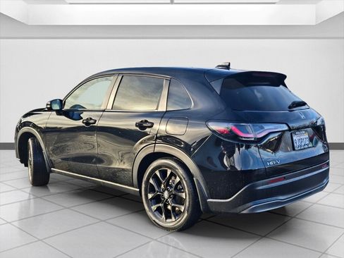 Certified 2024 Honda HR-V Sport image 7