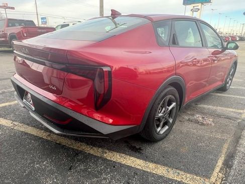 Certified 2025 Kia K4 LXS image 13