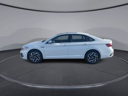 Used 2024 Volkswagen Jetta SEL FWD image 5
