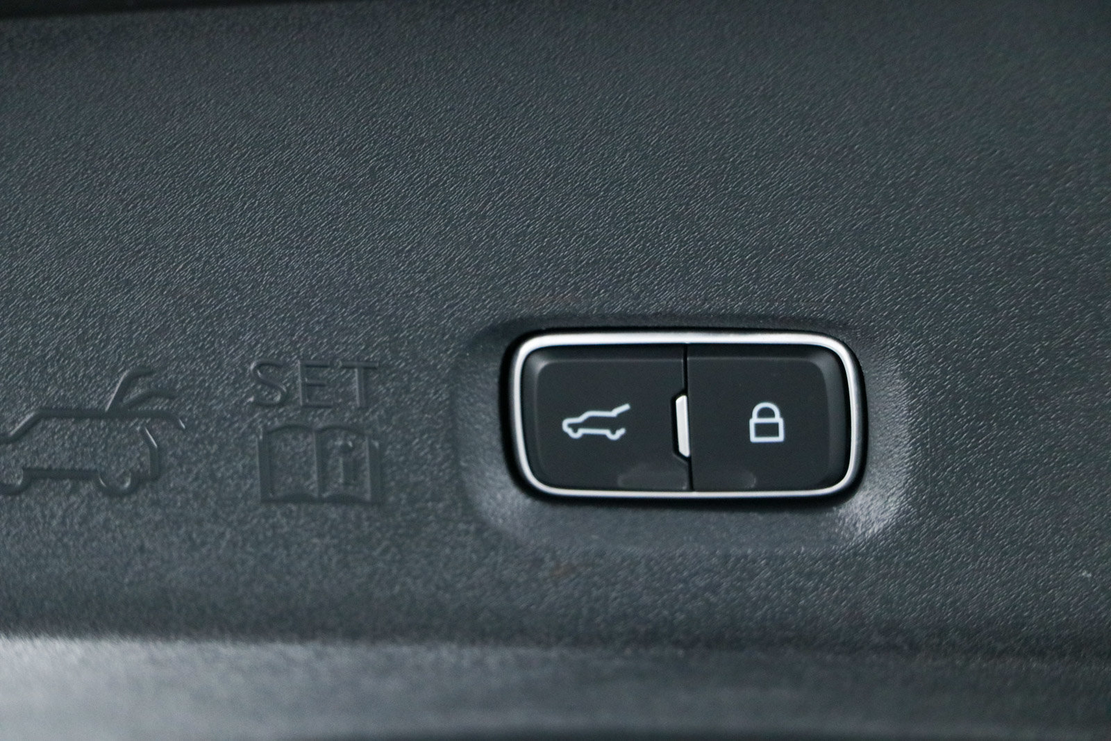 Used 2025 Ford Expedition Active AWD/4WD image 33