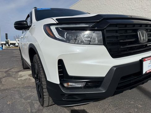 Used 2025 Honda Passport Black Edition image 7