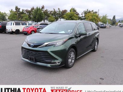 Used 2024 Toyota Sienna XLE