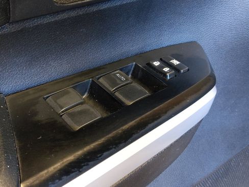 Used 2020 Toyota Tundra SR5 w/ SR5 Upgrade Package image 27