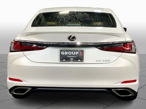 New 2025 Lexus ES 350 w/ Premium Package image 4