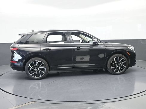 Used 2024 Lincoln Corsair Grand Touring AWD/4WD image 7