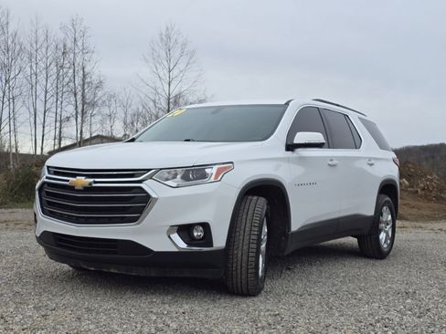 Used 2020 Chevrolet Traverse LT image 10