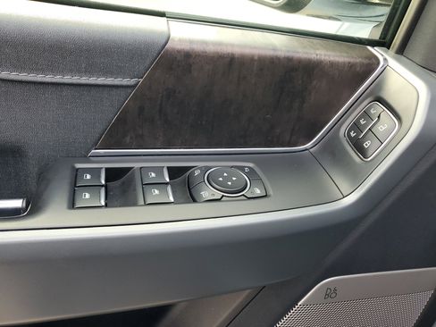 Used 2023 Ford F150 Lariat w/ Equipment Group 502A High image 28