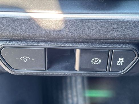 Used 2025 Kia K4 FWD image 22