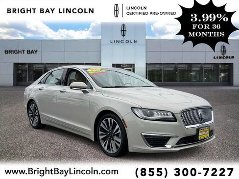 Used 2020 Lincoln MKZ Reserve FWD image 1