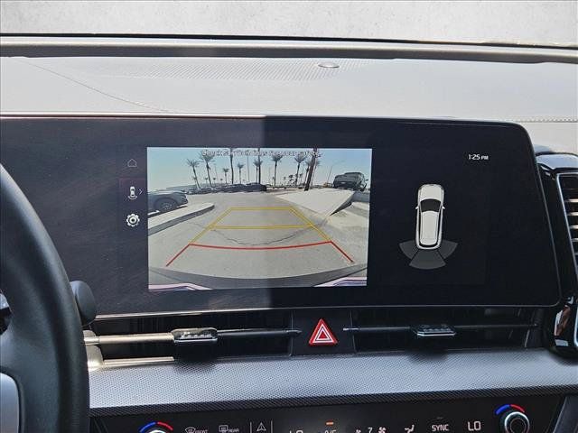 Used 2025 Kia Sportage SX FWD image 15