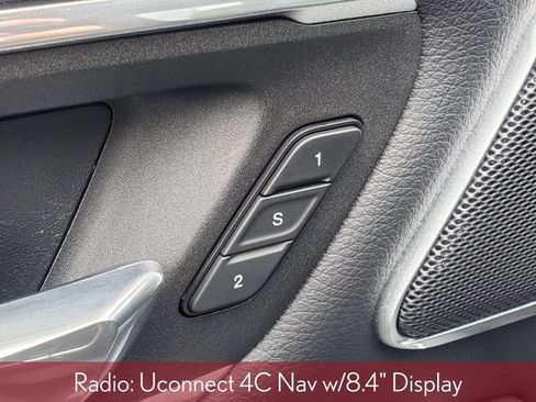 Used 2021 RAM 1500 Laramie AWD/4WD image 14