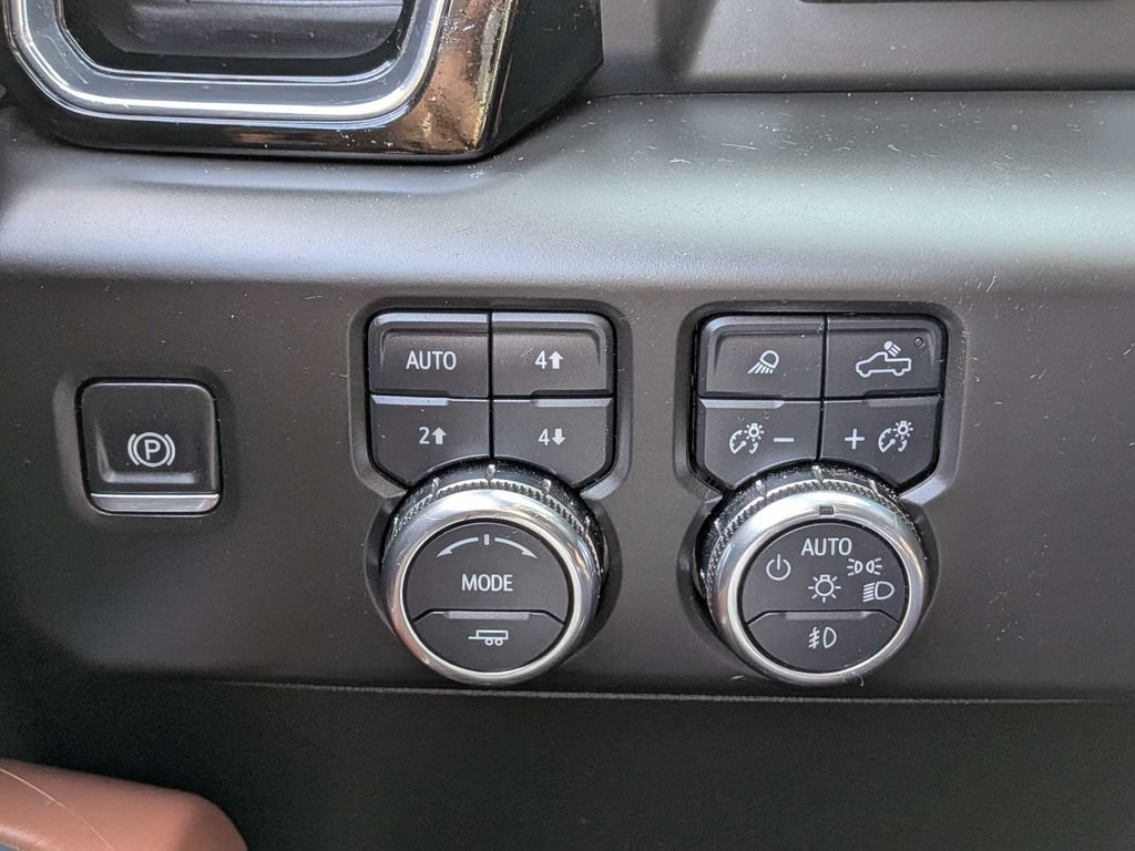 Used 2025 GMC Sierra 1500 Denali Ultimate AWD/4WD image 22