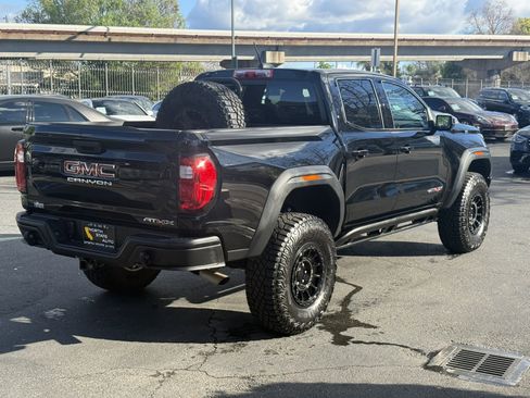 Used 2024 GMC Canyon AT4X w/ AT4X AEV Edition image 8