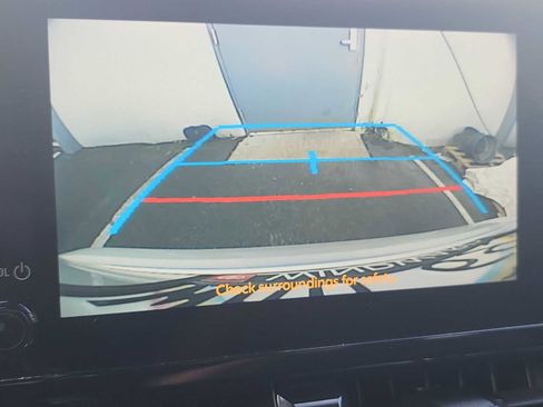 Used 2023 Toyota Corolla LE image 18