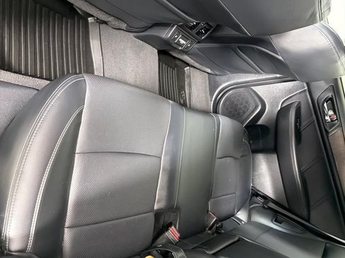 Used 2018 Subaru Outback 2.5i Limited AWD/4WD image 21