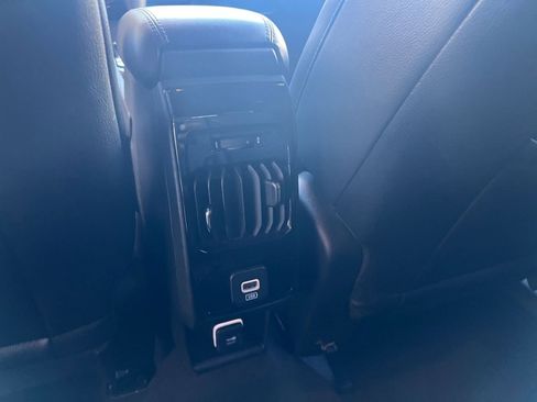 Used 2025 Jeep Compass Limited image 23