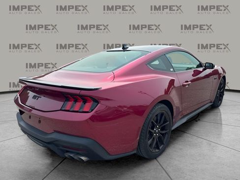 Used 2025 Ford Mustang GT Premium RWD image 3