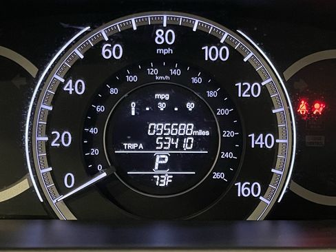 Used 2013 Honda Accord EX image 21