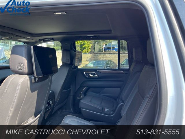 Used 2024 Chevrolet Suburban High Country w/ Advanced Technology Package AWD/4WD image 7