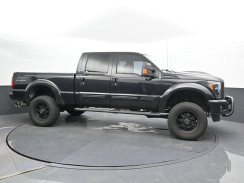 Used 2015 Ford F250 Lariat w/ Lariat Ultimate Package AWD/4WD image 3