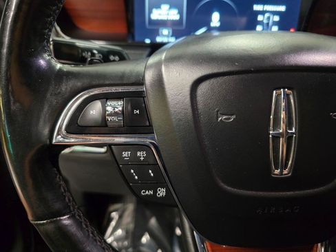 Used 2021 Lincoln Navigator Reserve AWD/4WD image 22