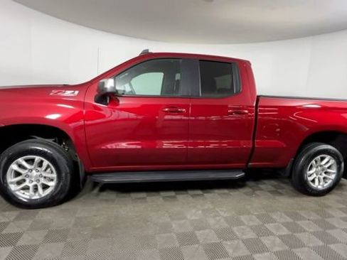 Used 2024 Chevrolet Silverado 1500 LT AWD/4WD image 10